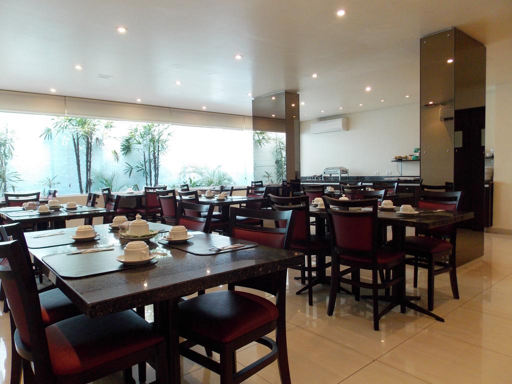 Duomo Park Hotel Куритиба Экстерьер фото