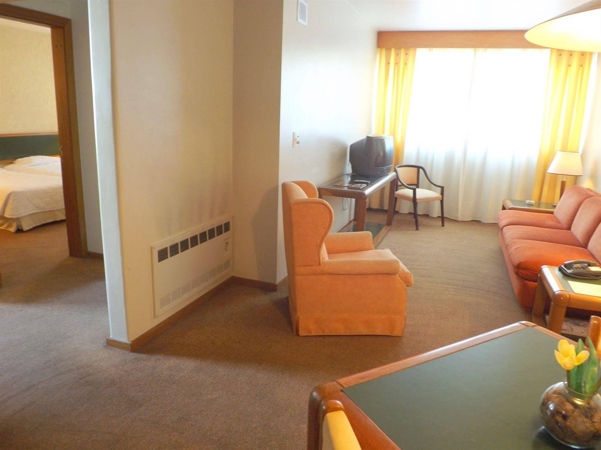 Duomo Park Hotel Куритиба Экстерьер фото